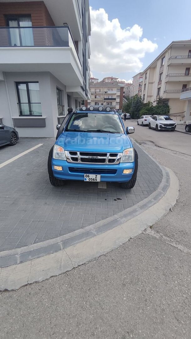 Sahibinden Isuzu D-Max 3.0 D 4x4 2005 Model Ankara 201.000 km Mavi 3