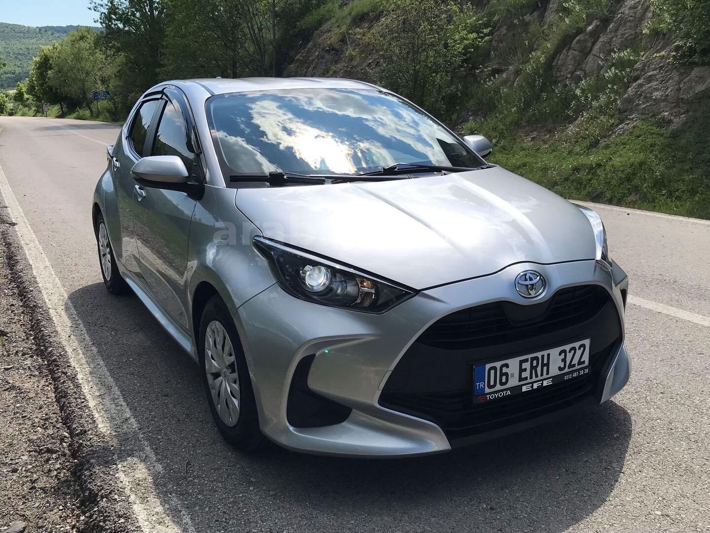 Sahibinden Toyota Yaris 1.0 Vision 2022 Model Ankara 41.000 km Gri (Gümüş) 1