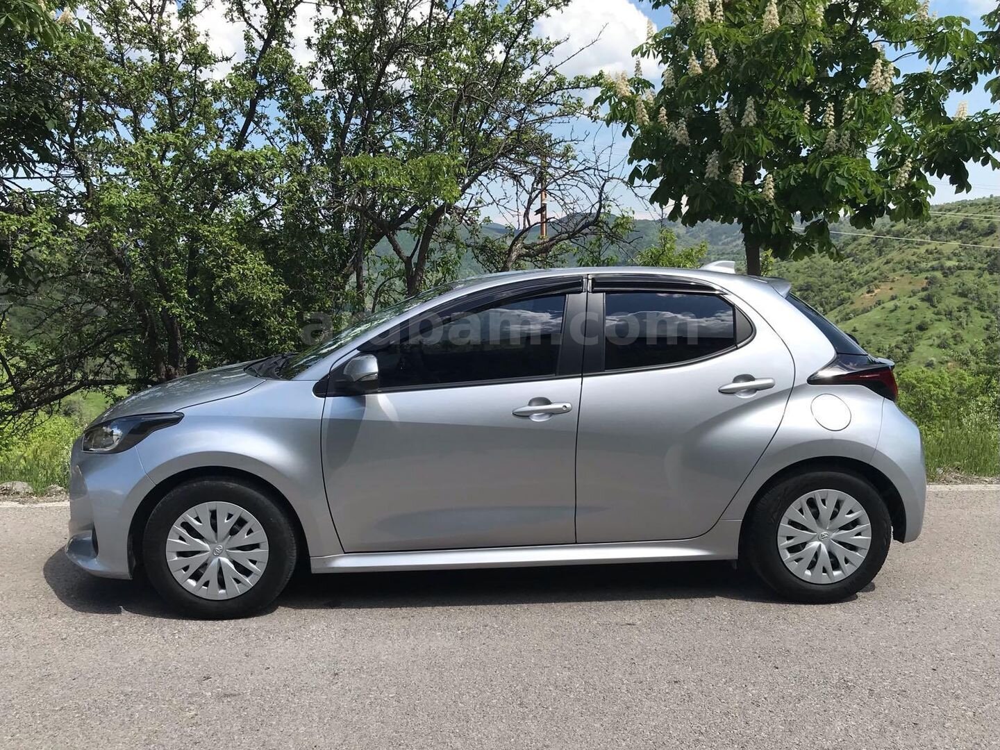 Sahibinden Toyota Yaris 1.0 Vision 2022 Model Ankara 41.000 km Gri (Gümüş) 7