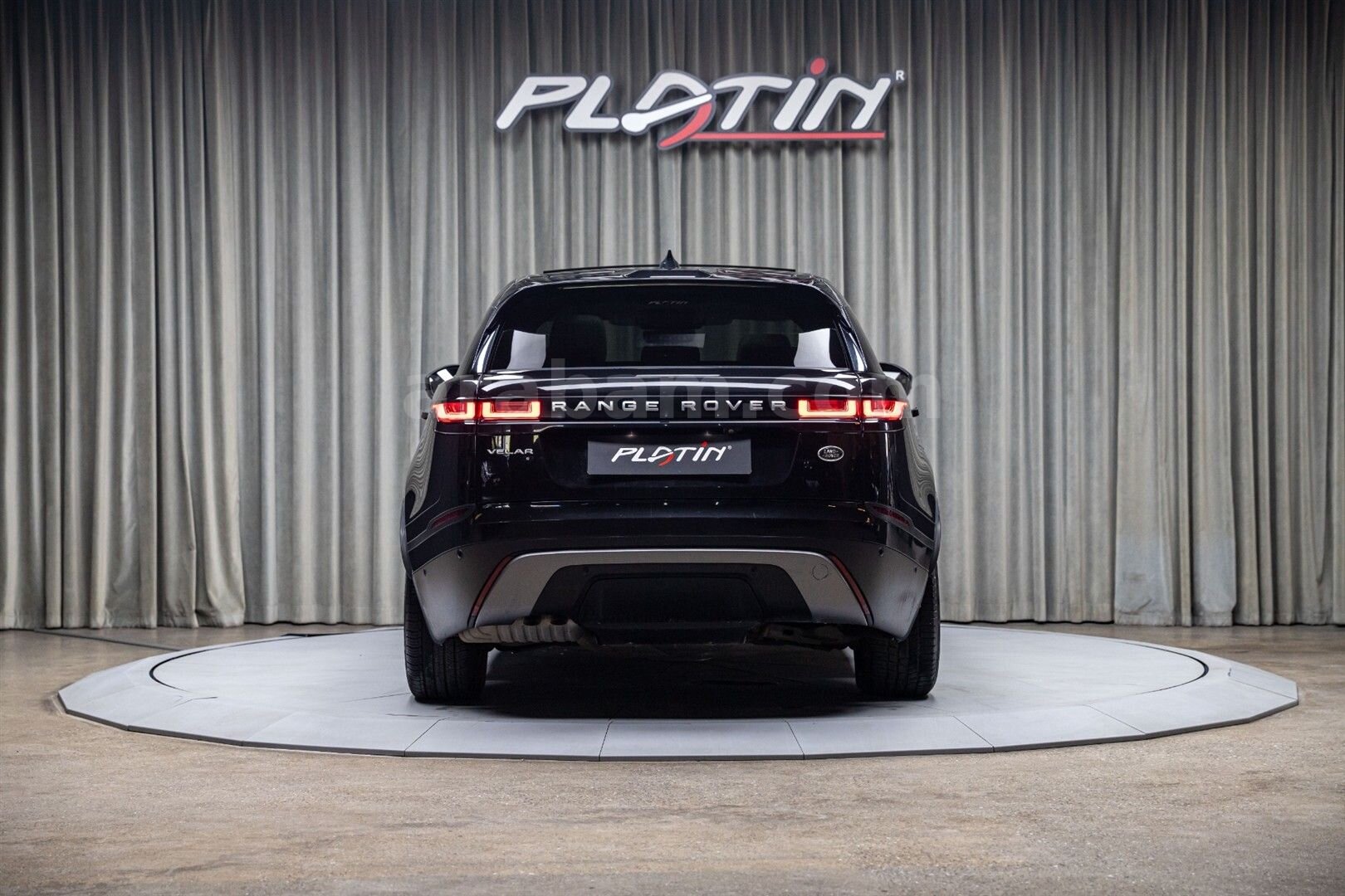 Galeriden Land Rover Range Velar 2.0 2021 Model İstanbul 124.500 km Siyah 5