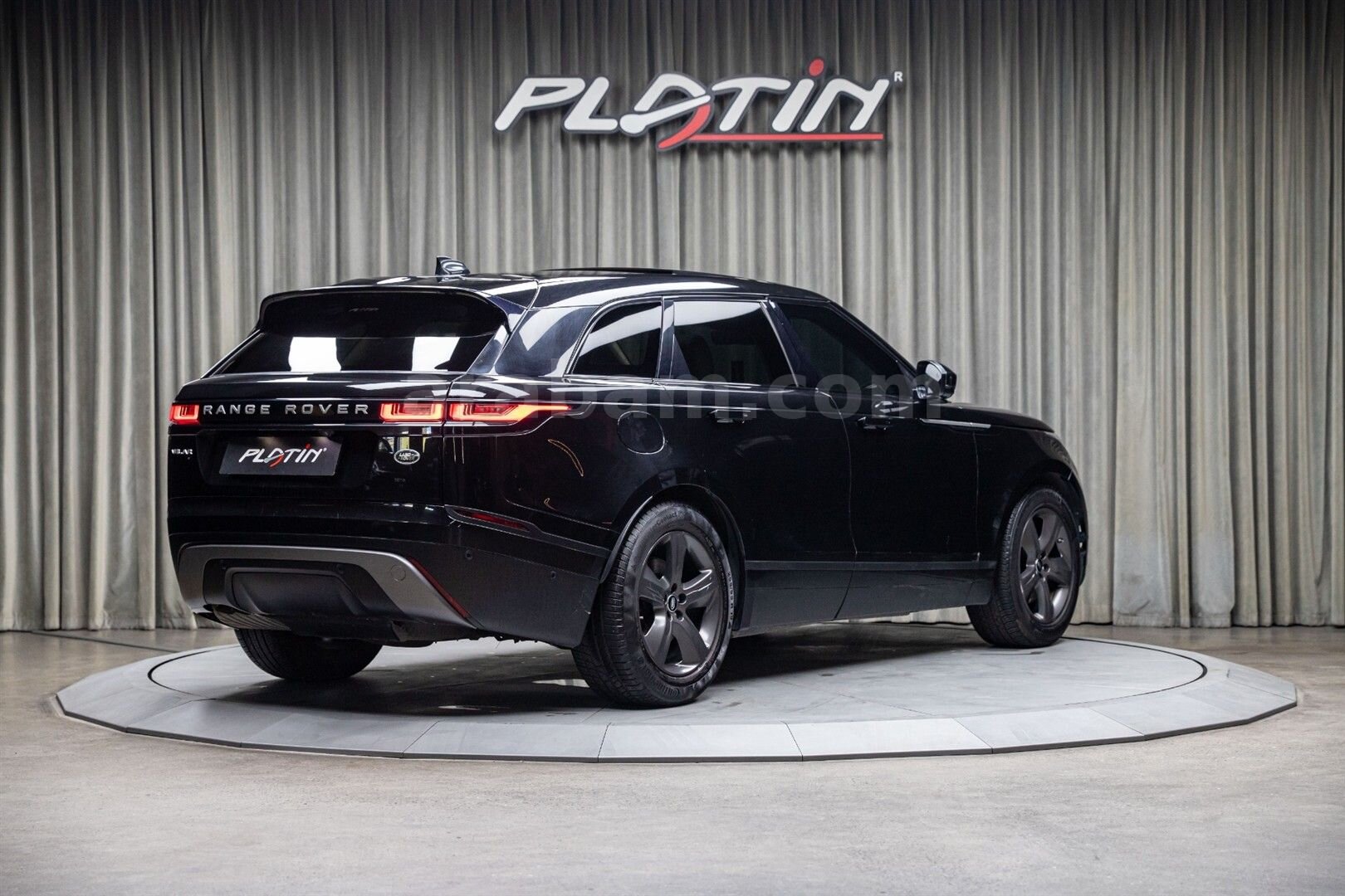 Galeriden Land Rover Range Velar 2.0 2021 Model İstanbul 124.500 km Siyah 6