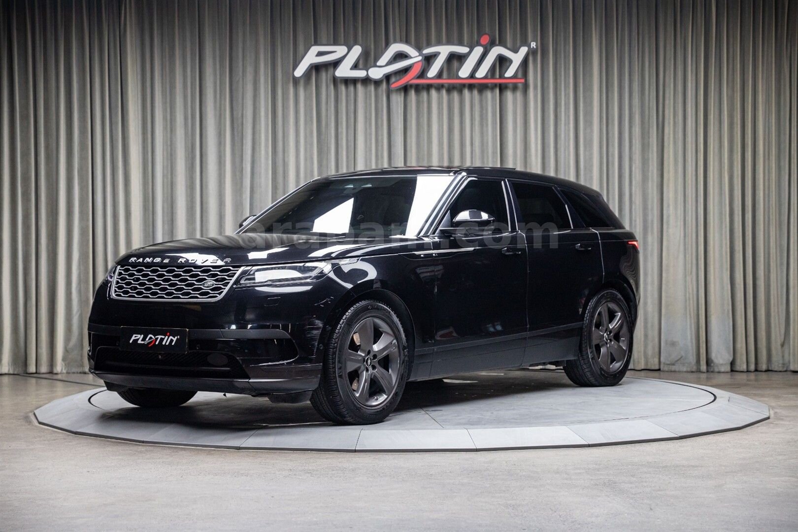 Galeriden Land Rover Range Velar 2.0 2021 Model İstanbul 124.500 km Siyah 1