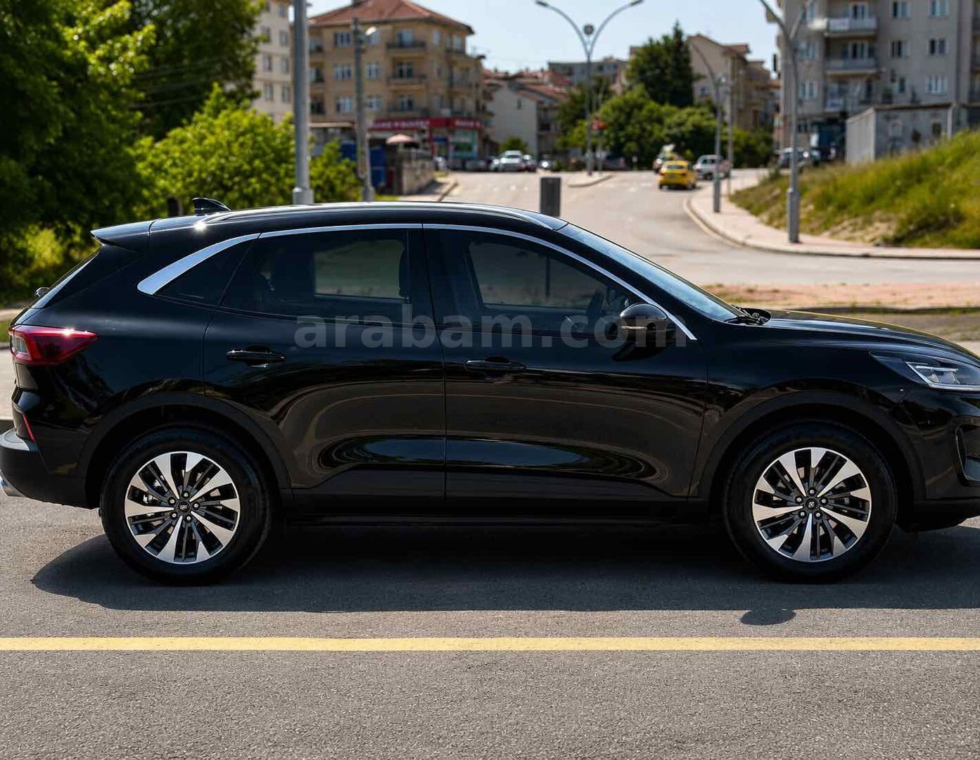Sahibinden Ford Kuga 1.5 EcoBoost Titanium 2025 Model Kocaeli 28.500 km Siyah 2