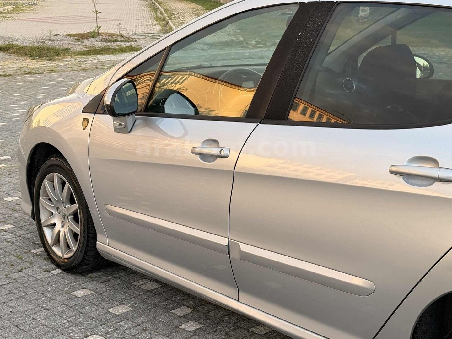 Galeriden Peugeot 308 1.6 HDi Comfort 2010 Model Samsun 238.000 km Gri 6
