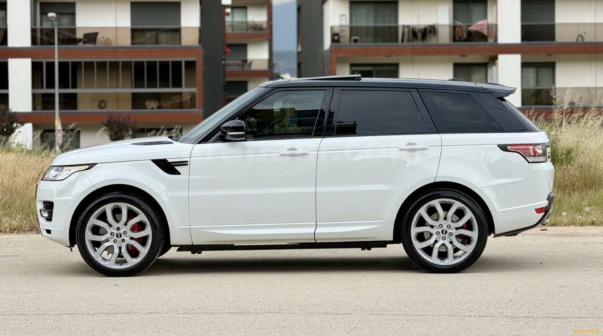 Galeriden Land Rover Range Sport 3.0 SDV6 Autobiography 2016 Model İzmir 165.000 km Beyaz 4
