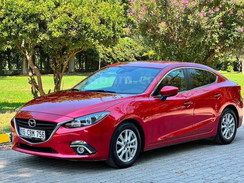 Sahibinden Mazda 3 1.5 SkyActive-G Reflex 2015 Model Bursa 157.000 km Kırmızı