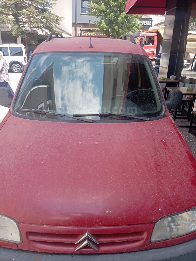 Sahibinden Citroen Berlingo 1.9 D SX 2000 Model Eskişehir 190.000 km Kırmızı 1