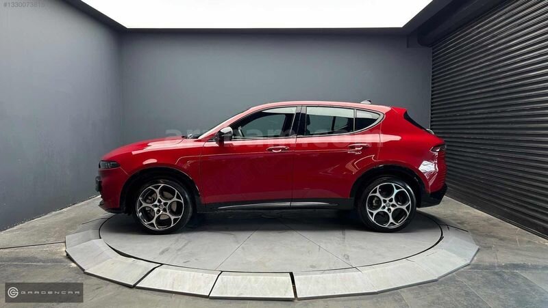 '''GARDEN''' ALFA ROMEO TONALE ALFA KIRIMIZISI ÖZEL RENK 6