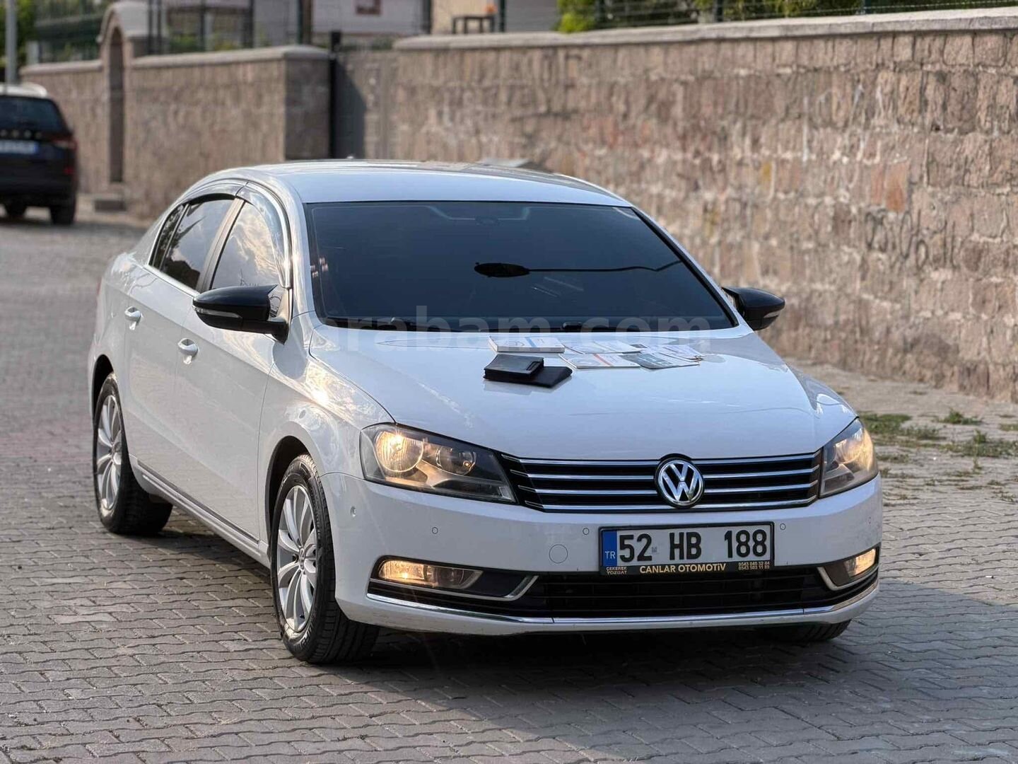 Galeriden Volkswagen Passat 1.4 TSi BlueMotion Comfortline 2011 Model Yozgat 196.852 km Beyaz 3