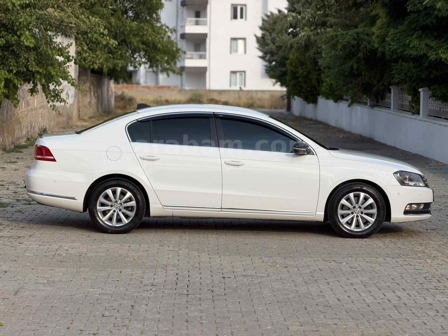 Galeriden Volkswagen Passat 1.4 TSi BlueMotion Comfortline 2011 Model Yozgat 196.852 km Beyaz 7
