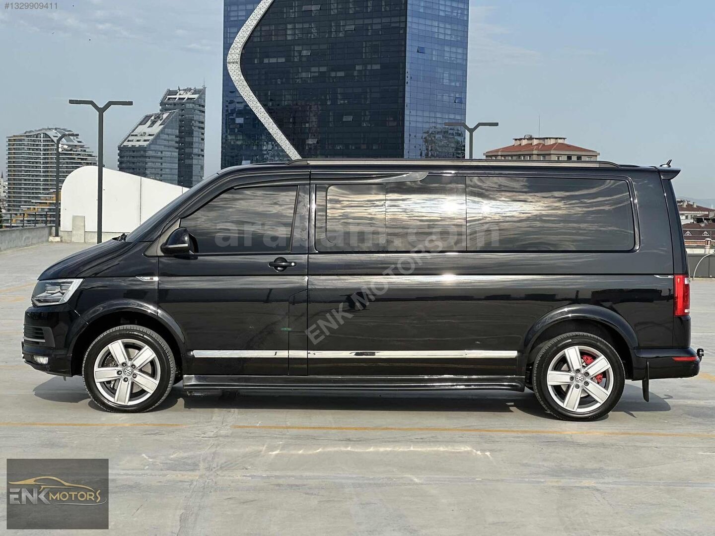 Galeriden Volkswagen Caravelle 2.0 TDI SCR BMT Highline 2017 Model İstanbul 78.000 km Siyah 2