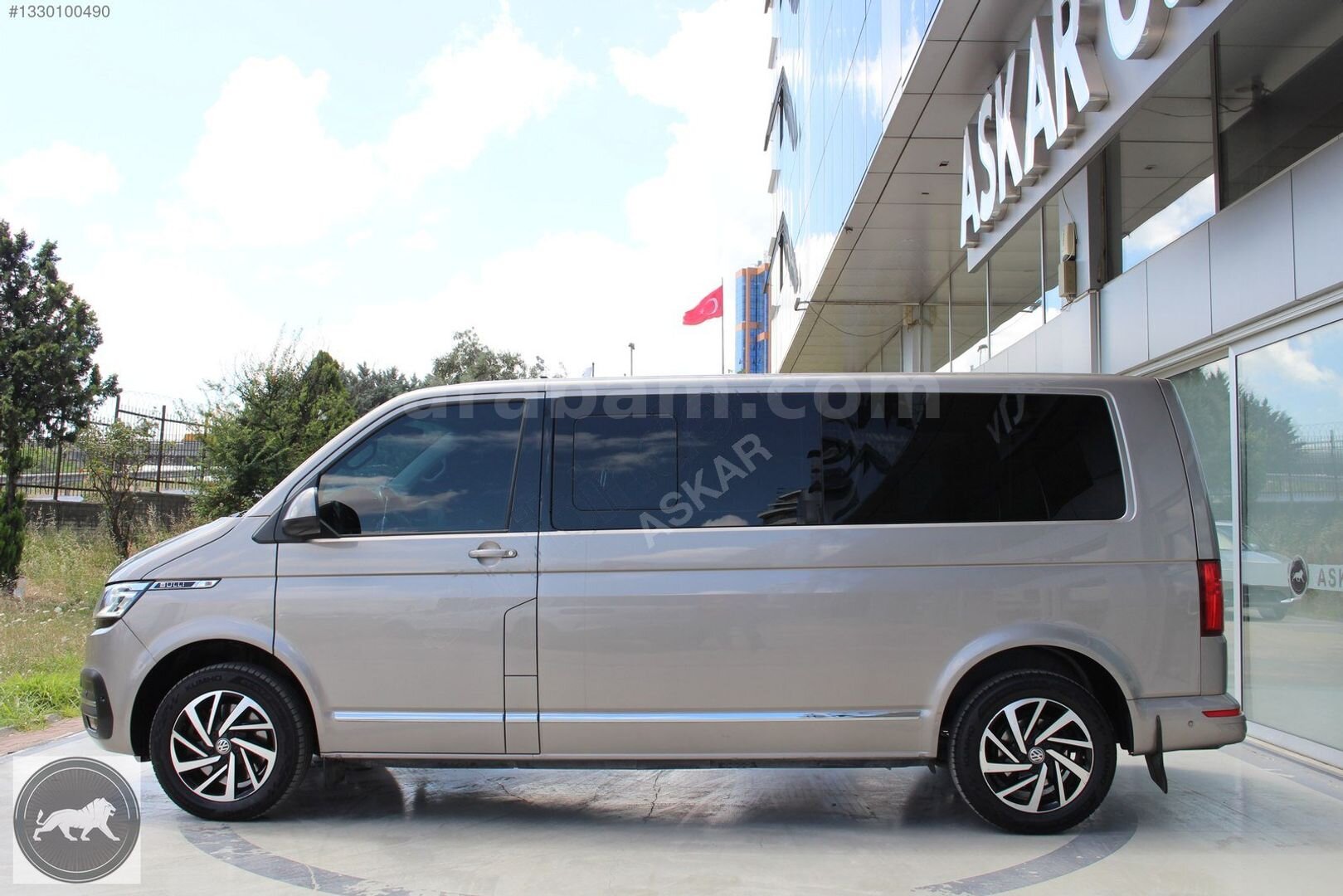 Galeriden Volkswagen Caravelle 2.0 TDI SCR BMT Highline 2021 Model İstanbul 52.500 km Sarı 7