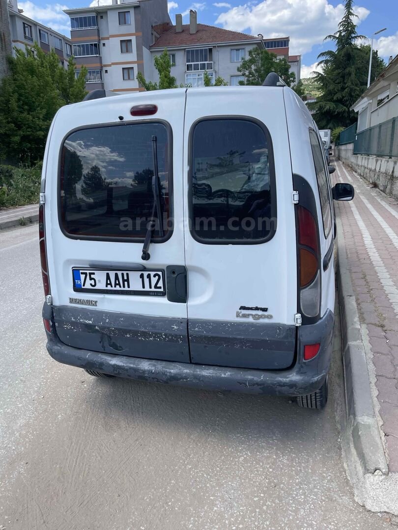Sahibinden Renault Kangoo 1.9 D RN 2000 Model Bilecik 121.000 km Beyaz 5