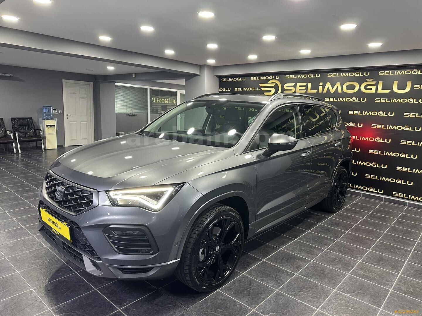 Galeriden Seat Ateca 1.5 EcoTSI FR 2025 Model İstanbul 17.900 km Füme 2