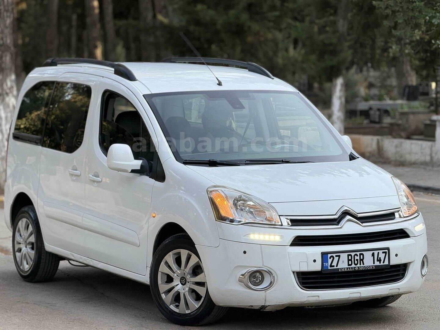 Galeriden Citroen Berlingo 1.6 HDi Selection 2012 Model Gaziantep 250.000 km Beyaz 6