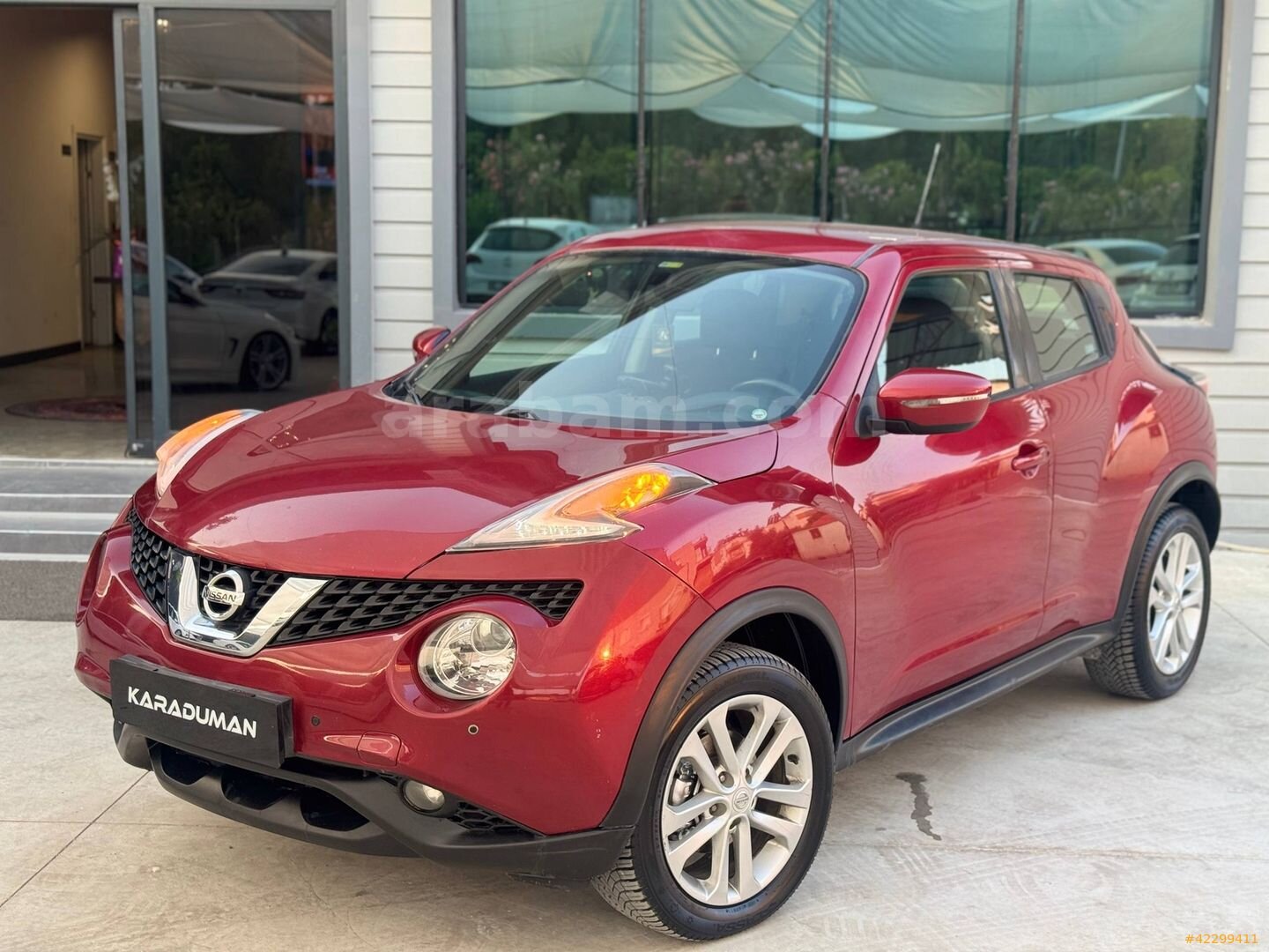 Galeriden Nissan Juke 1.6 Tekna 2016 Model Antalya 152.000 km Bordo 1