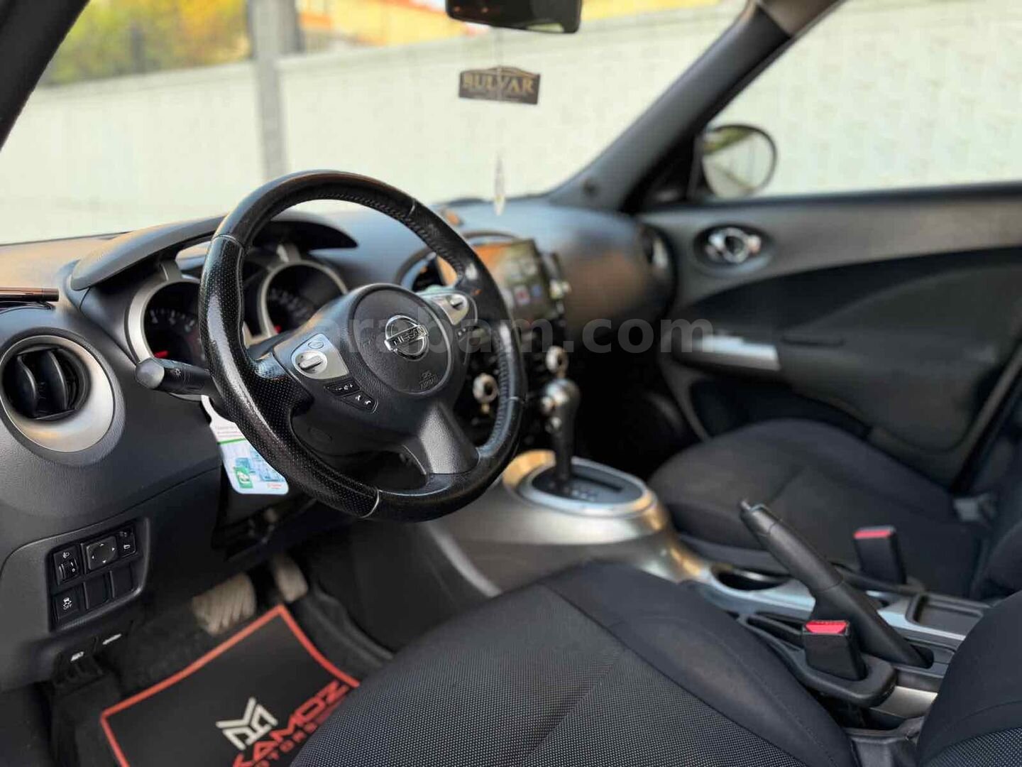 Sahibinden Nissan Juke 1.6 Tekna 2012 Model Burdur 104.000 km Beyaz 5