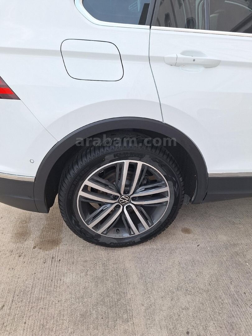 Sahibinden Volkswagen Tiguan 1.5 TSI Elegance 2023 Model Sinop 17.000 km Beyaz 5