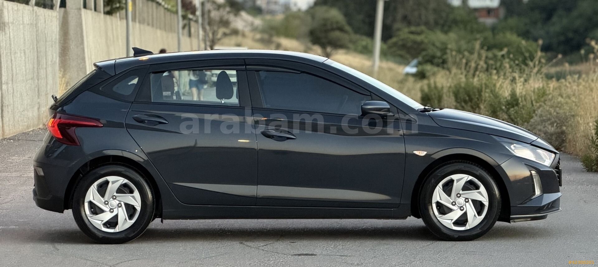 Galeriden Hyundai i20 1.2 MPI Jump 2024 Model İzmir 30.000 km Mavi 7
