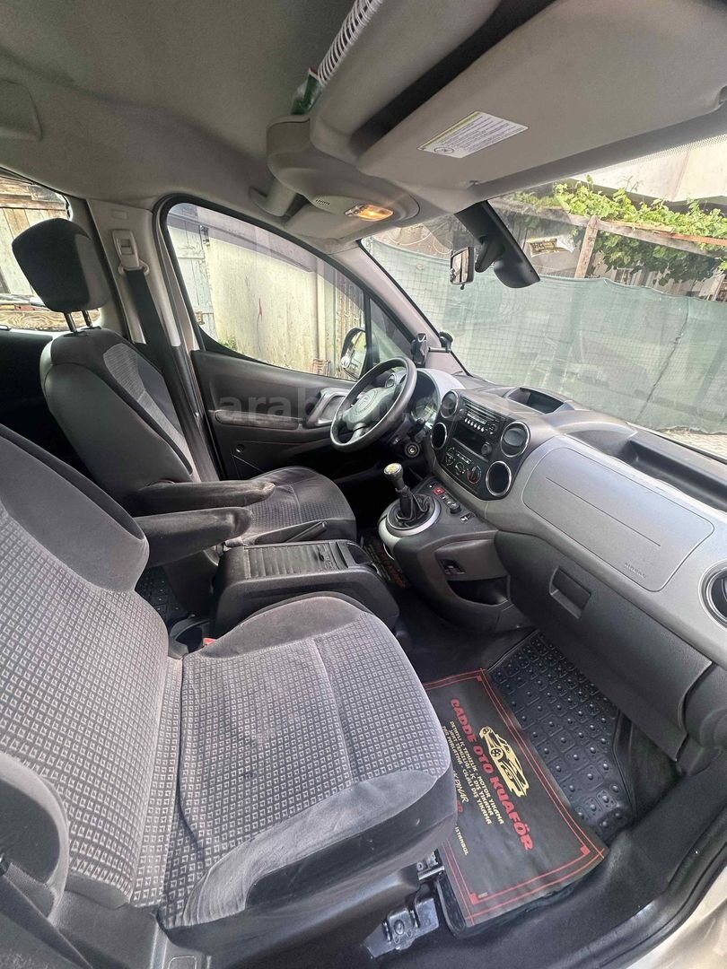 Sahibinden Citroen Berlingo 1.6 HDi Combi SX 2011 Model İstanbul 159.000 km Gri 7