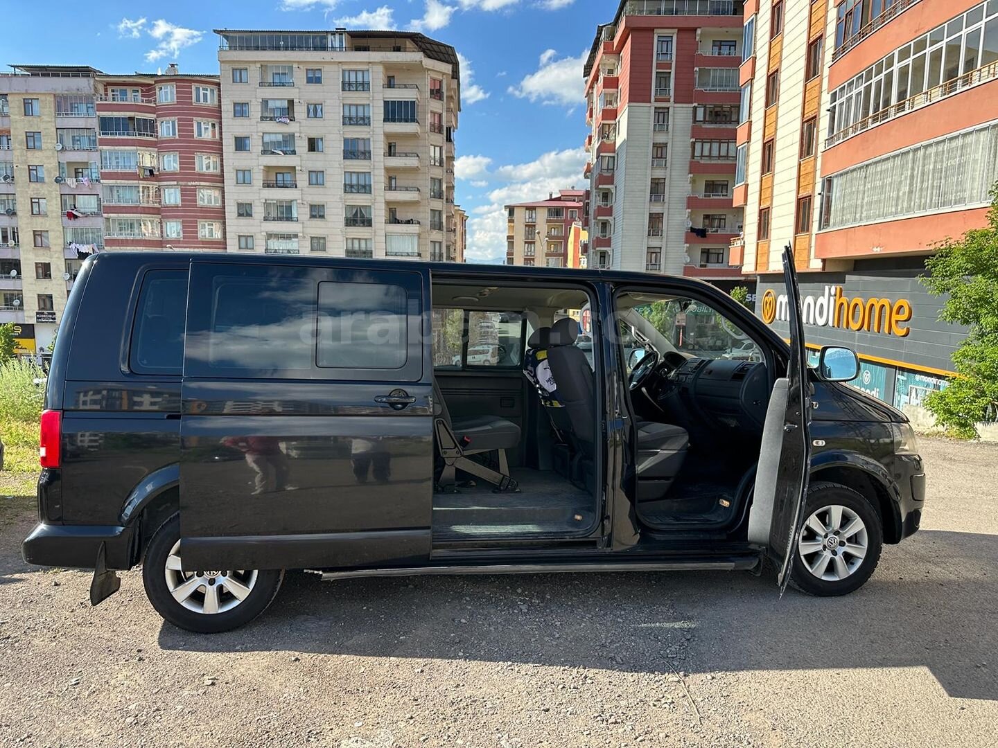 Sahibinden Volkswagen Caravelle 2.0 TDI Comfortline 2010 Model İstanbul 204.000 km Siyah 7