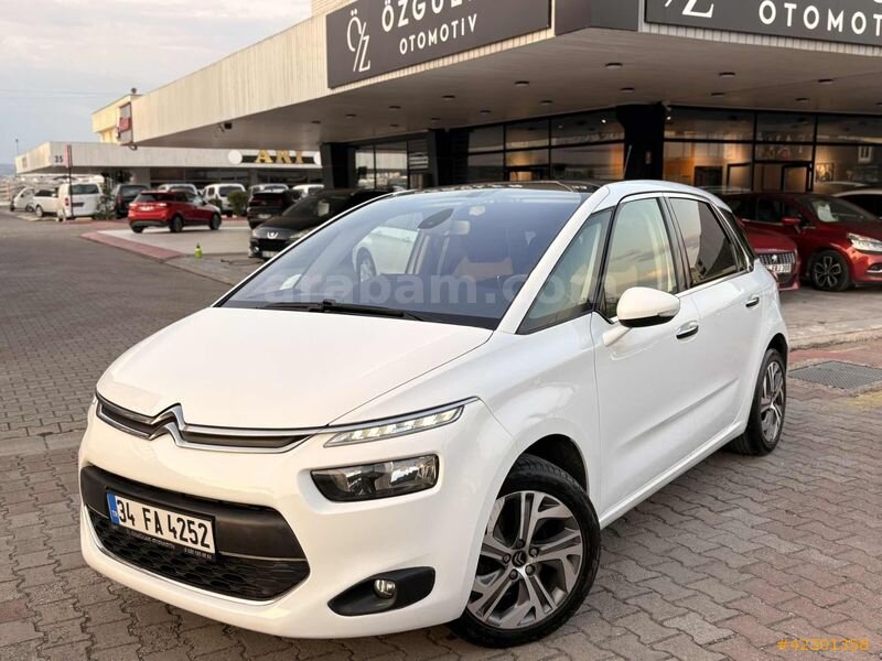 Galeriden Citroen C4 Picasso 1.6 BlueHDi Intensive 2015 Model Kocaeli 192.000 km Beyaz