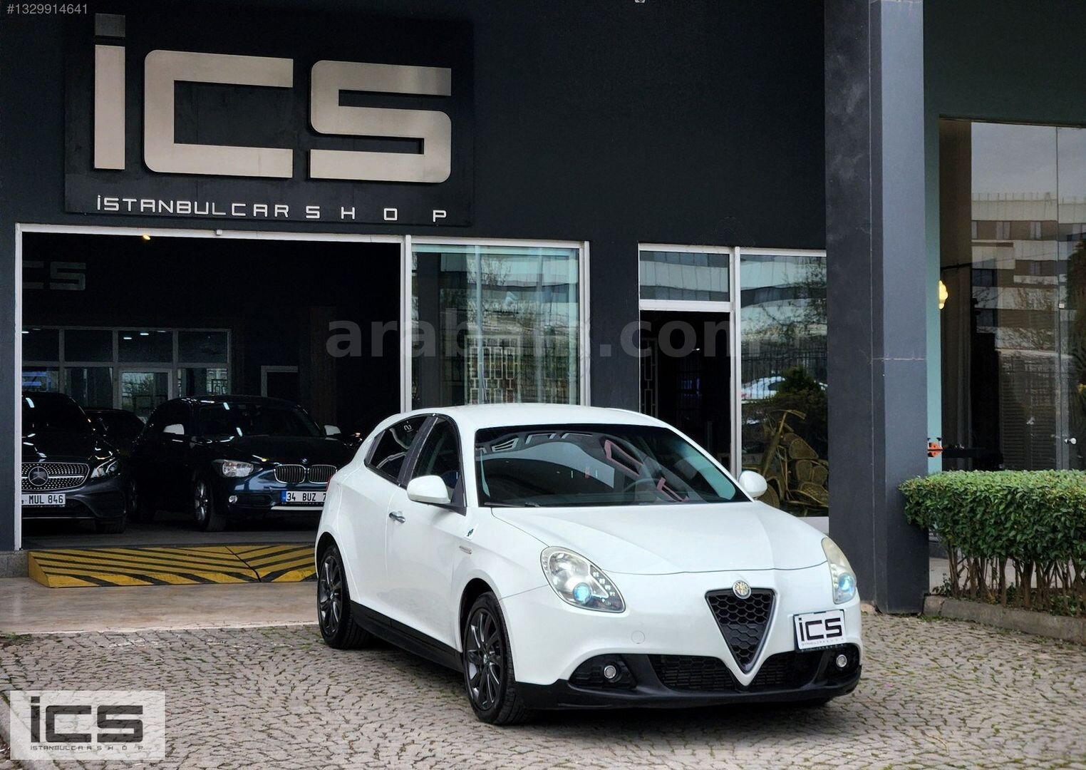 Galeriden Alfa Romeo Giulietta 1.4 TB MultiAir Distinctive 2013 Model İstanbul 98.000 km Beyaz 1