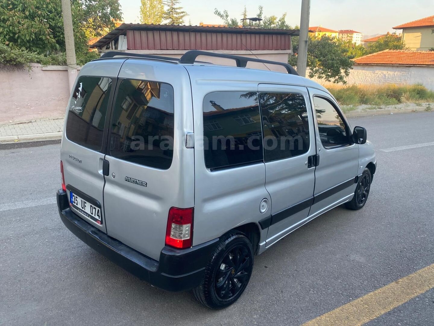 Sahibinden Peugeot Partner 1.9 D Comfort 2003 Model Van 340.000 km Gri (Gümüş) 2