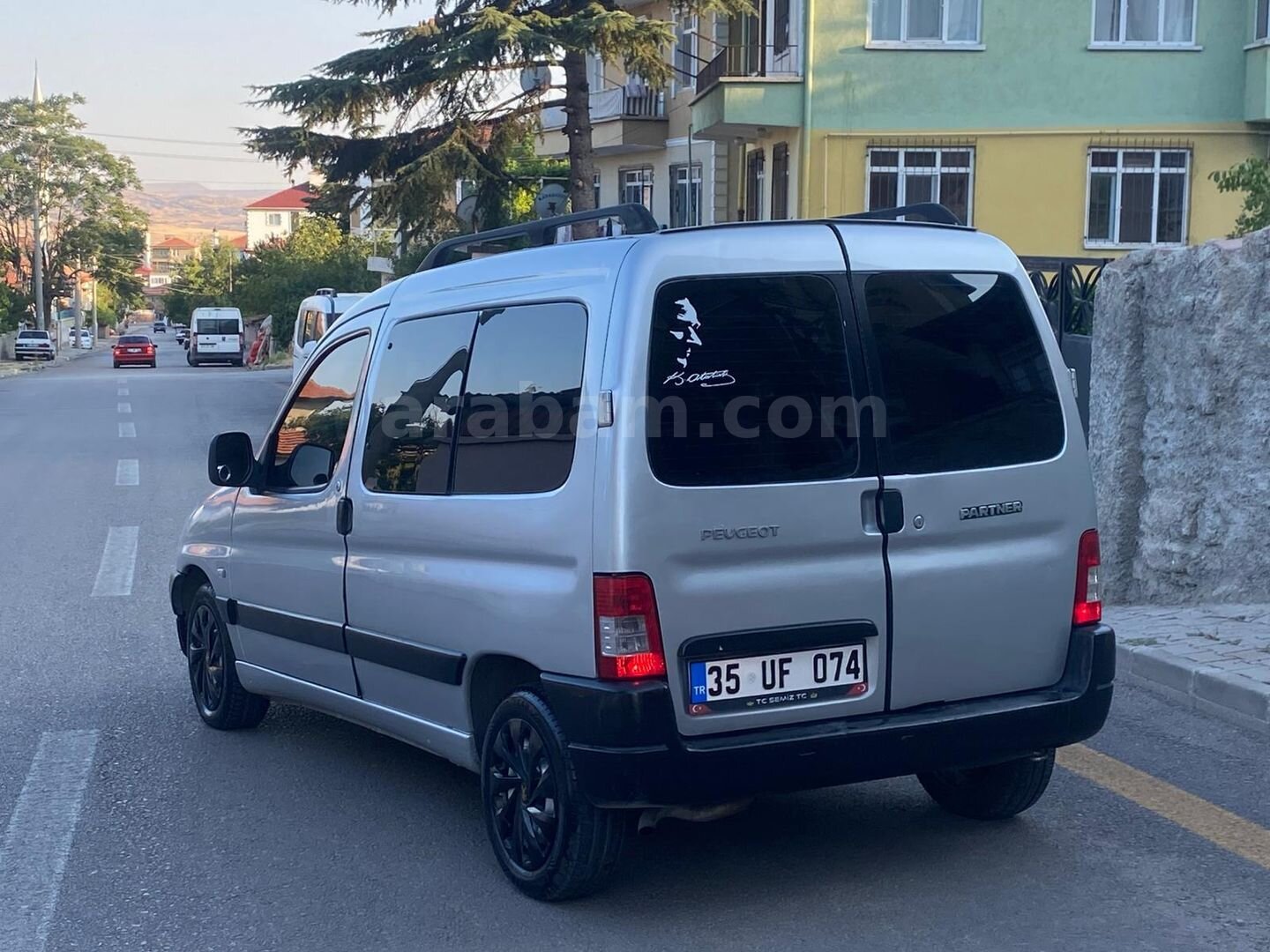 Sahibinden Peugeot Partner 1.9 D Comfort 2003 Model Van 340.000 km Gri (Gümüş) 3