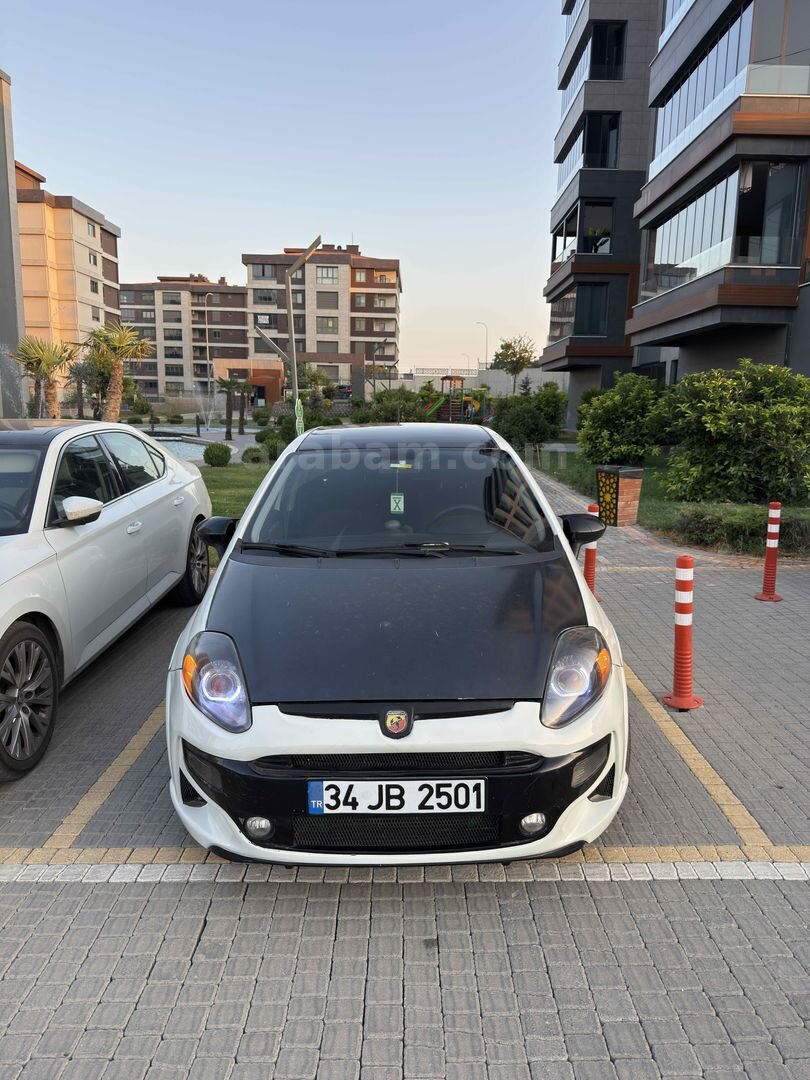 Sahibinden Fiat Punto EVO 1.3 Multijet Dynamic 2012 Model Gaziantep 266.000 km Beyaz 4