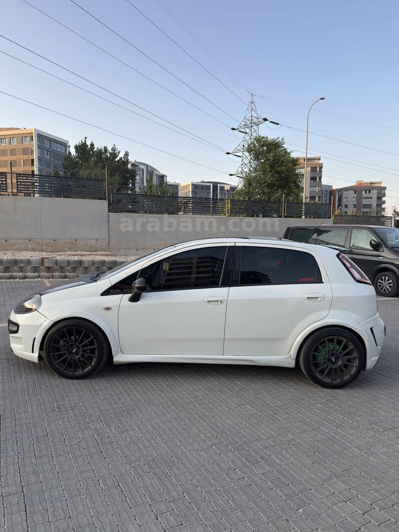 Sahibinden Fiat Punto EVO 1.3 Multijet Dynamic 2012 Model Gaziantep 266.000 km Beyaz 6