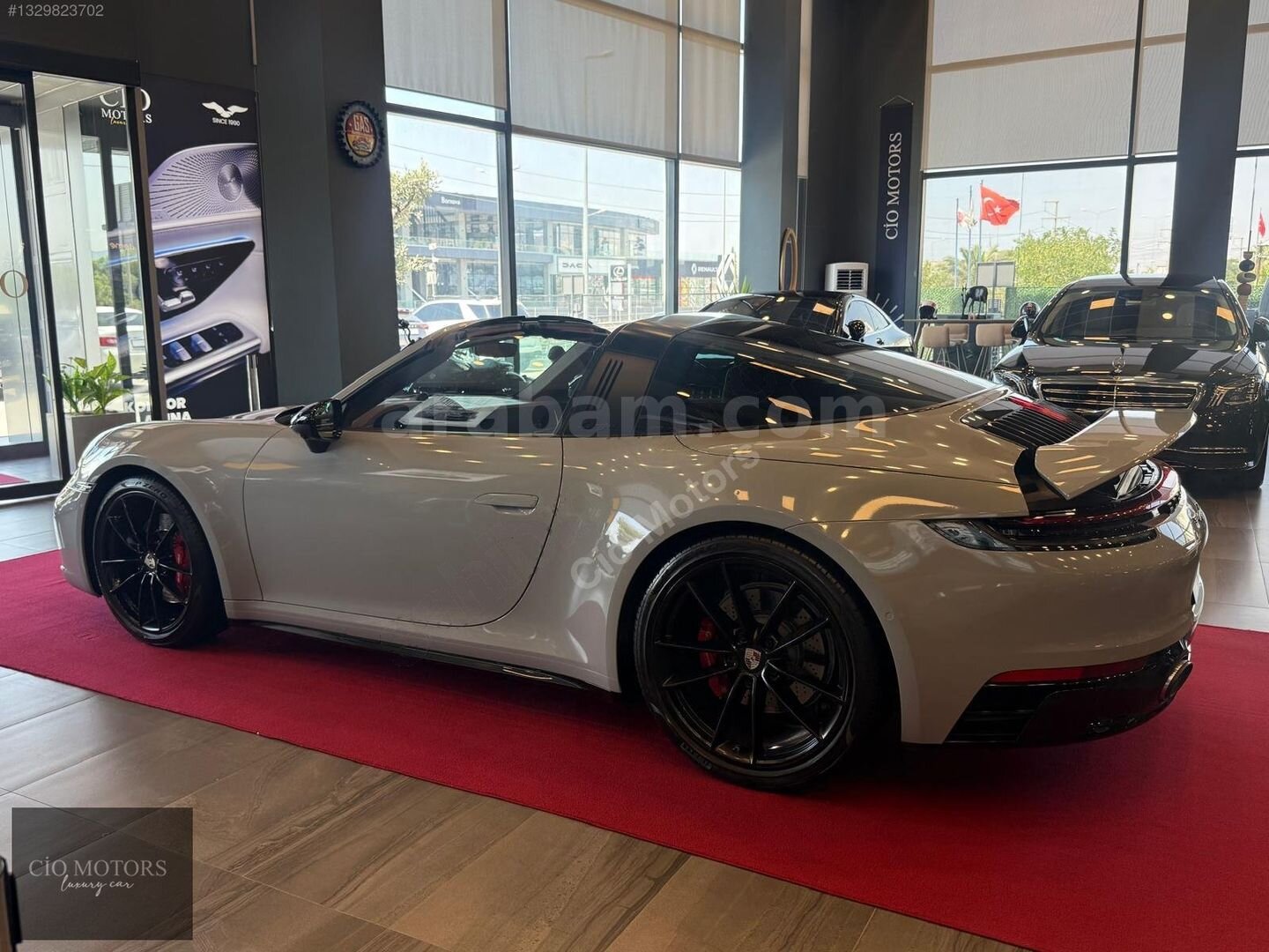 Galeriden Porsche 911 Targa 4S 2021 Model İzmir 32.000 km Siyah 7