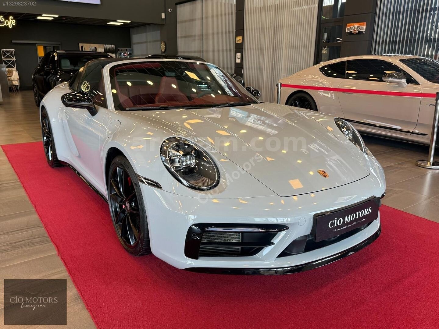 Galeriden Porsche 911 Targa 4S 2021 Model İzmir 32.000 km Siyah 3