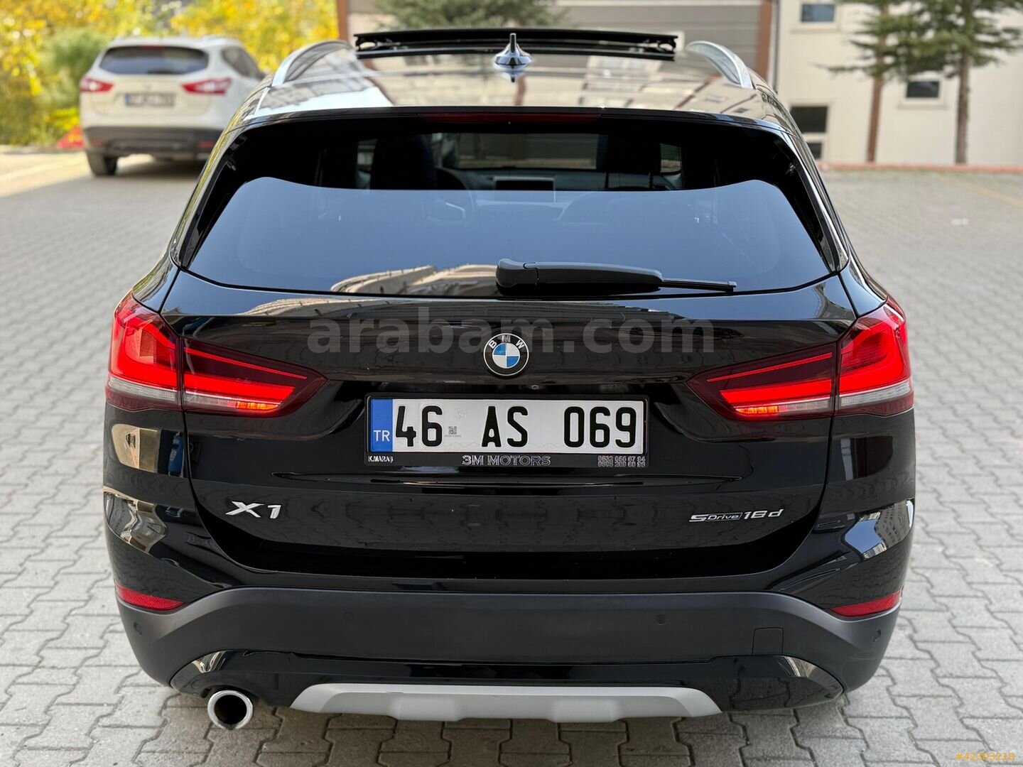 Galeriden BMW X1 16d sDrive X Line 2019 Model Kahramanmaraş 144.000 km Siyah 7