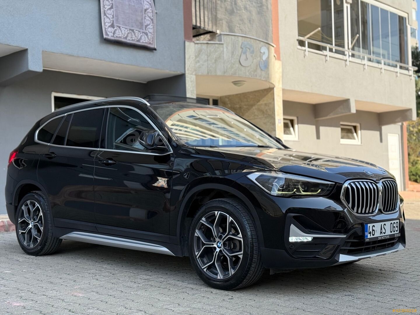 Galeriden BMW X1 16d sDrive X Line 2019 Model Kahramanmaraş 144.000 km Siyah 1
