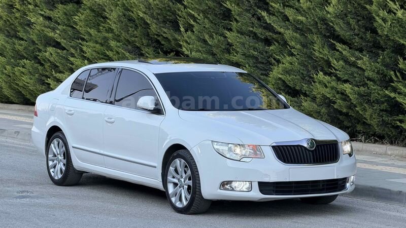 Sahibinden Skoda SuperB 1.6 TDI Prestige 2012 Model Gaziantep 229.000 km Beyaz
