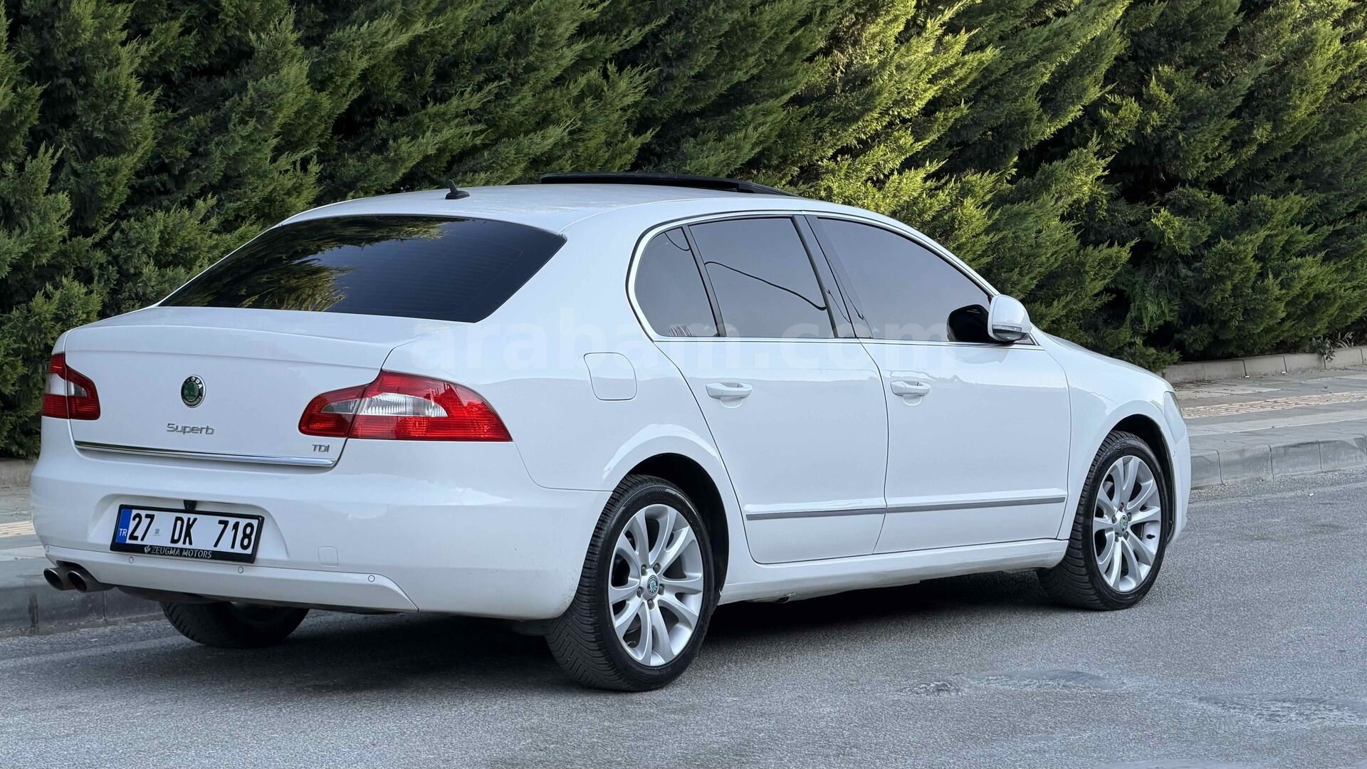 Sahibinden Skoda SuperB 1.6 TDI Prestige 2012 Model Gaziantep 229.000 km Beyaz 5