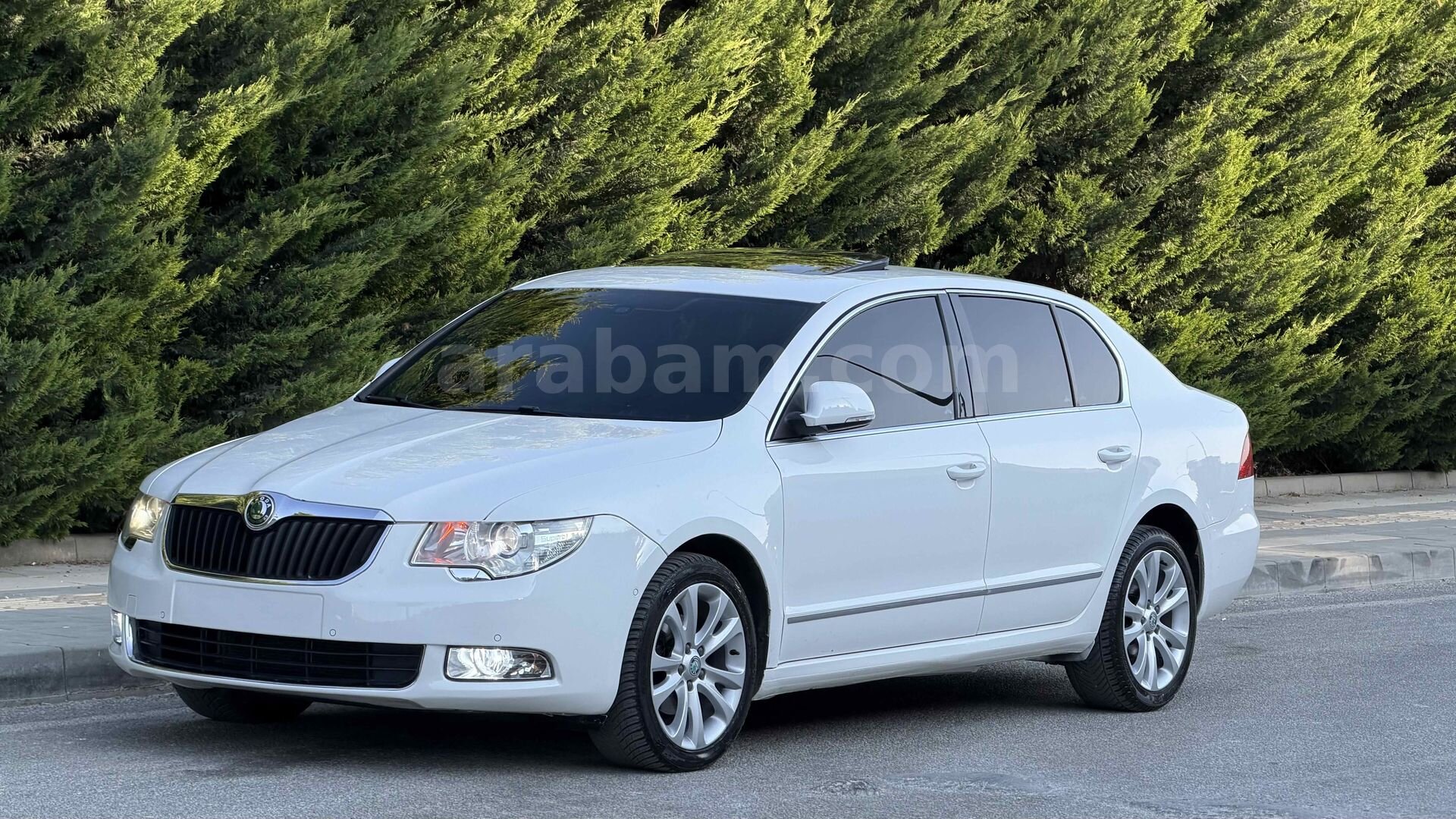 Sahibinden Skoda SuperB 1.6 TDI Prestige 2012 Model Gaziantep 229.000 km Beyaz 2