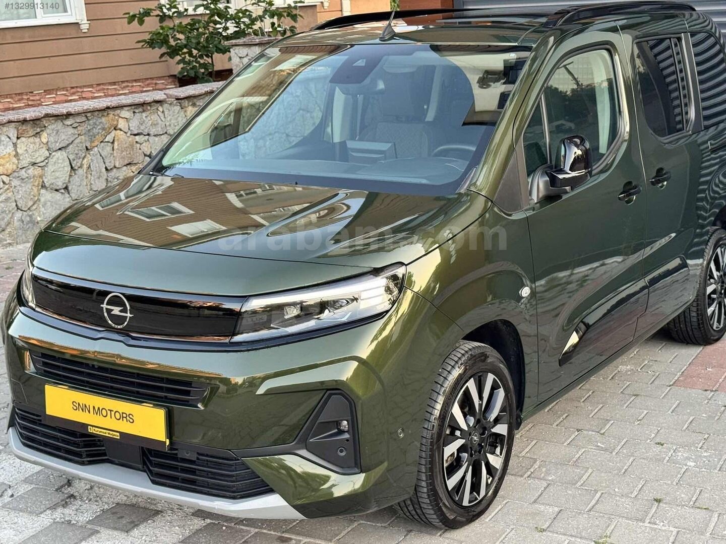 Galeriden Opel Combo 1.5 CDTI Ultimate 2025 Model Sakarya 22.000 km Yeşil 6