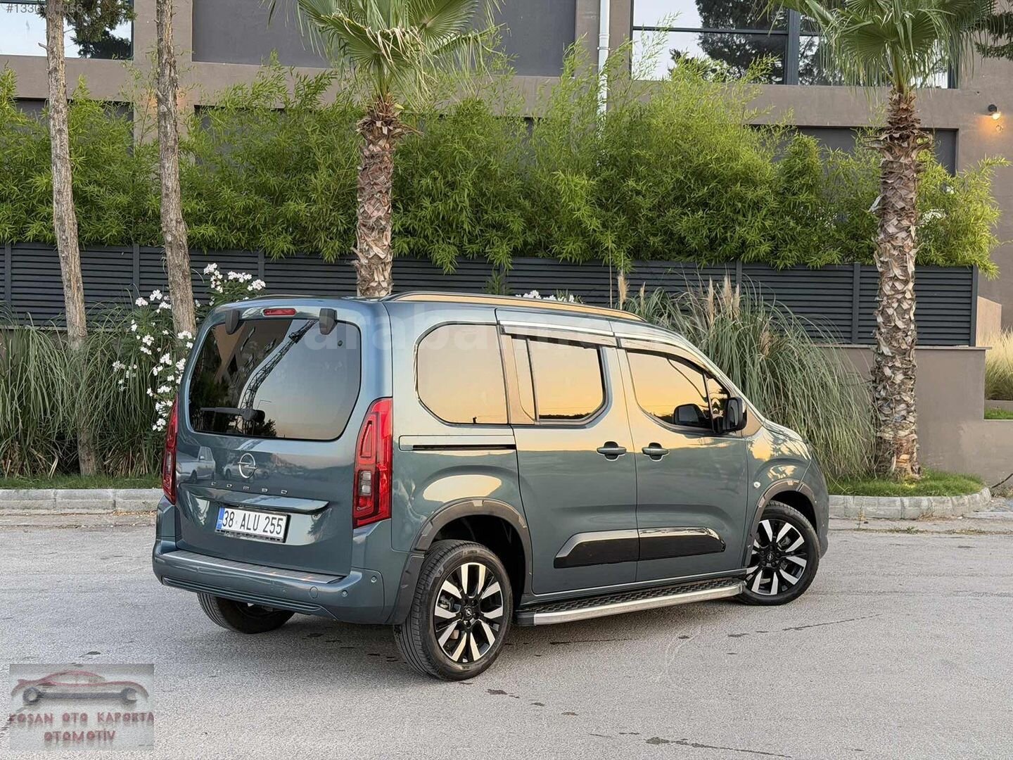 Galeriden Opel Combo 1.5 CDTI Ultimate 2024 Model Balıkesir 20.000 km Mavi 7