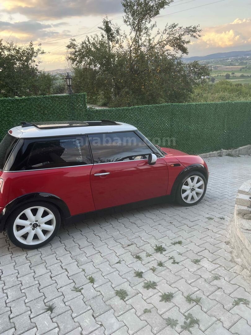 Sahibinden Mini Cooper 1.6 Türkiye Paketi 2003 Model Sakarya 213.000 km Kırmızı 4