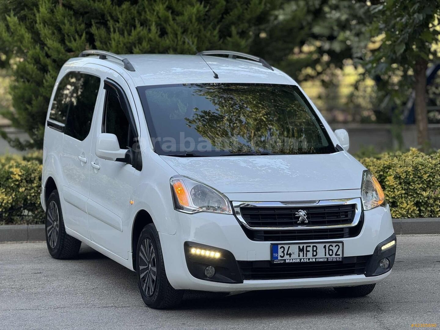 Galeriden Peugeot Partner 1.6 HDI Active 2015 Model Gaziantep 235.000 km Beyaz 2