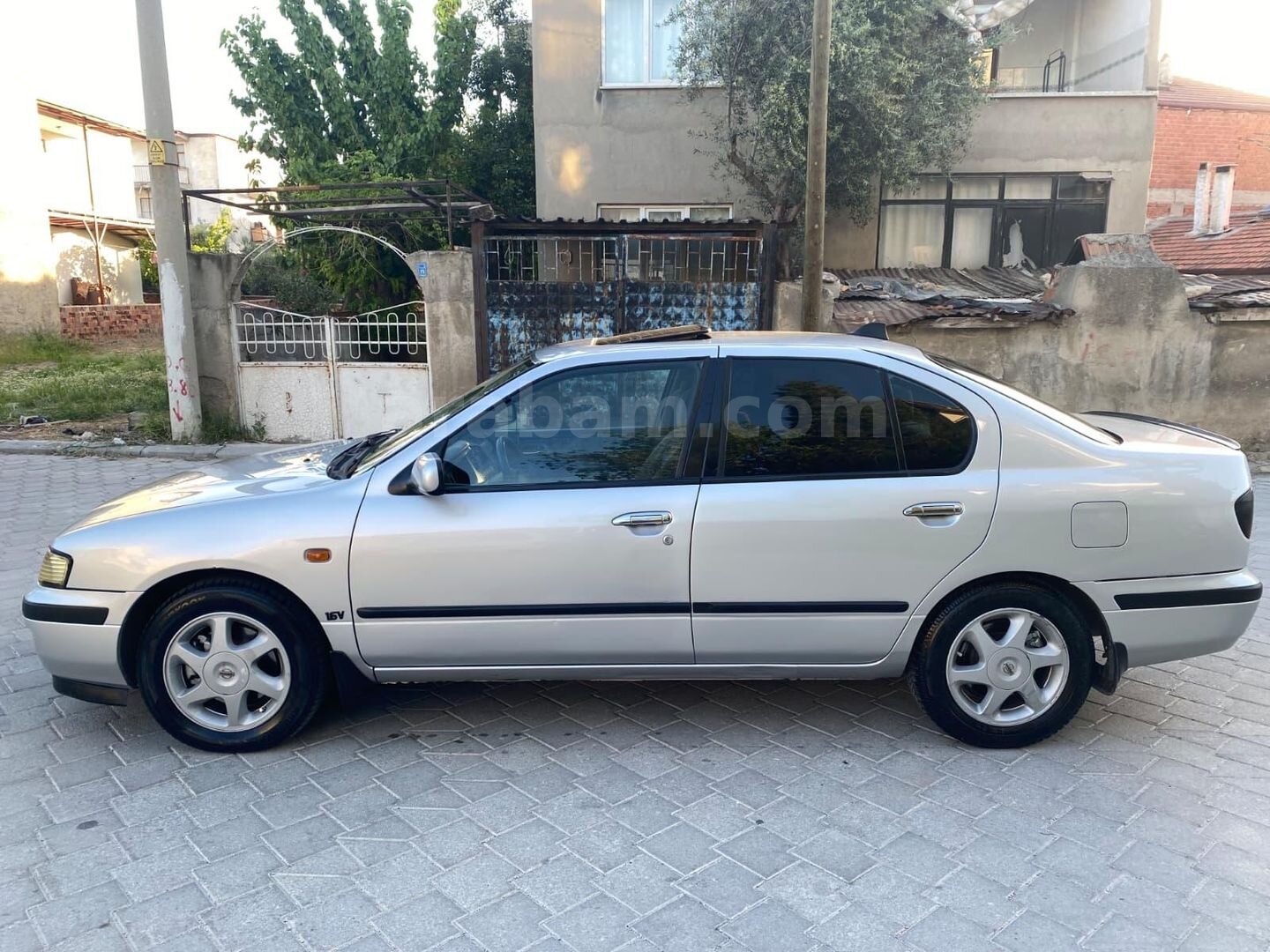 Sahibinden Nissan Primera 1.6 Special Edition 1999 Model Denizli 377.700 km Gri 5