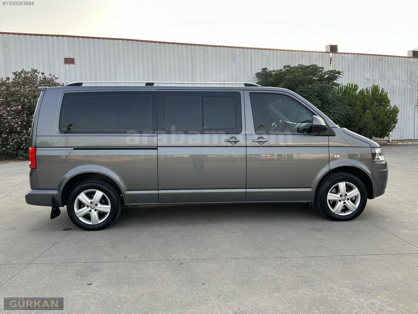 Galeriden Volkswagen Caravelle 2.0 TDI Comfortline 2011 Model Aydın 156.000 km Gri 3