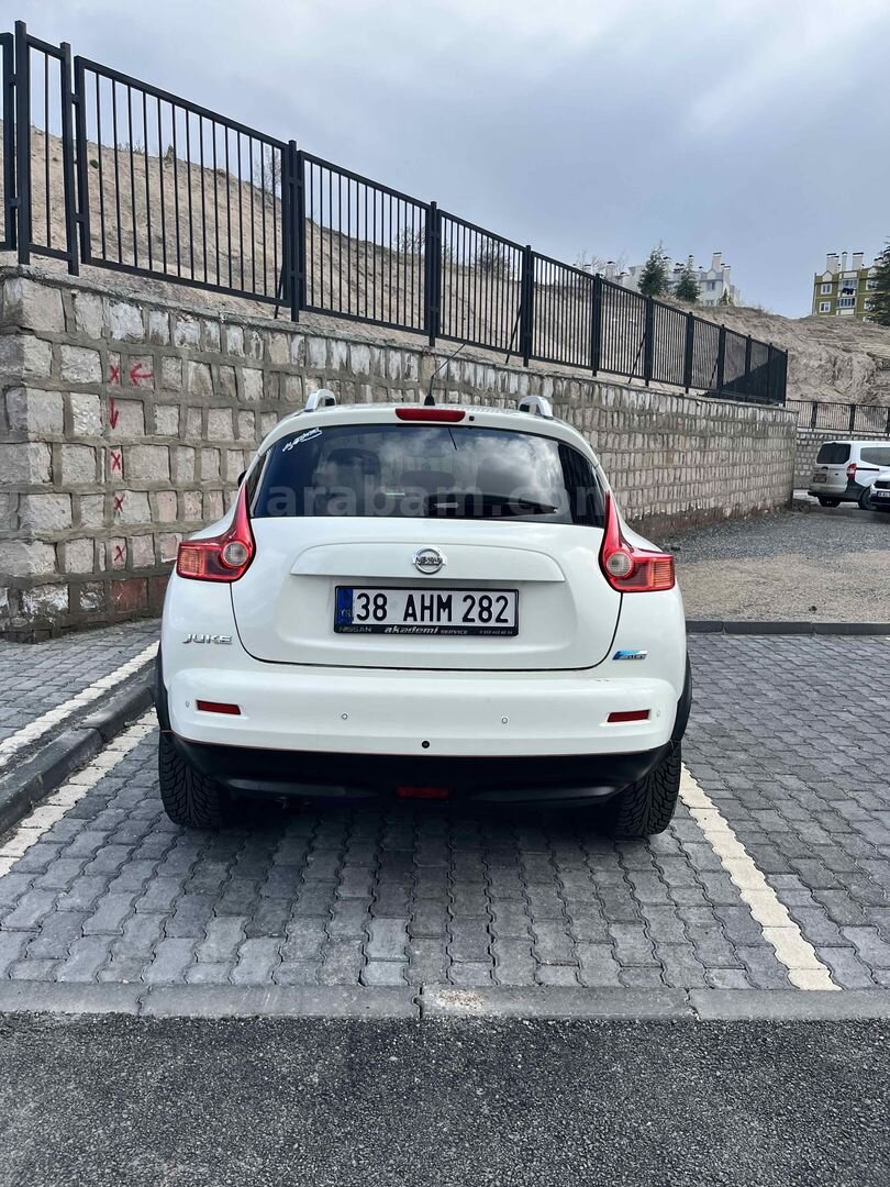 Sahibinden Nissan Juke 1.5 dCi Sport Pack 2011 Model Kayseri 296.000 km Beyaz 5