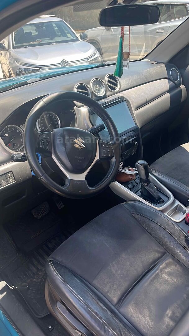 Sahibinden Suzuki Vitara 1.6 GLX 2017 Model İzmir 220.000 km Mavi (metalik) 6