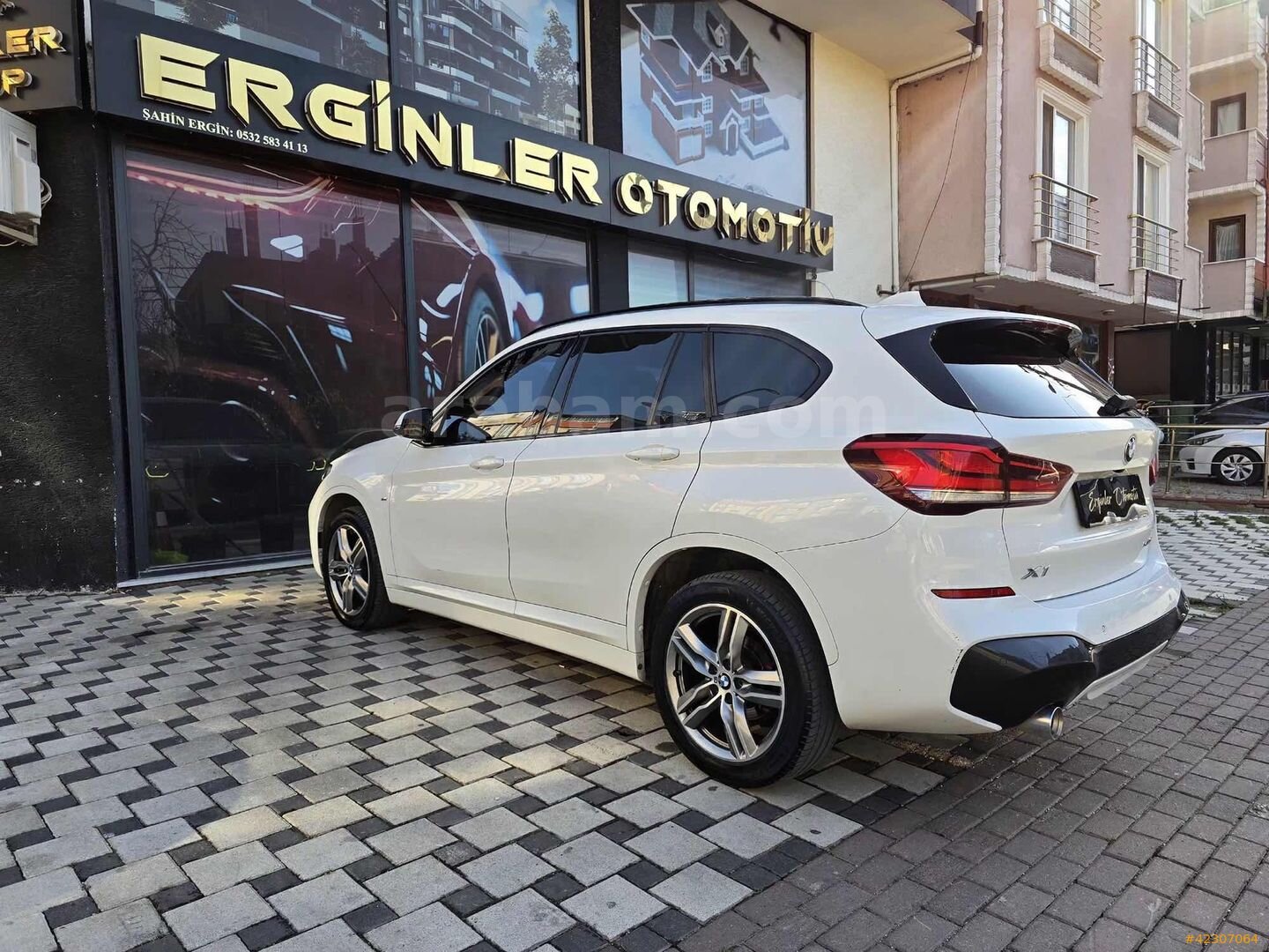 Galeriden BMW X1 16d sDrive M Sport 2020 Model Kocaeli 142.000 km Beyaz 4