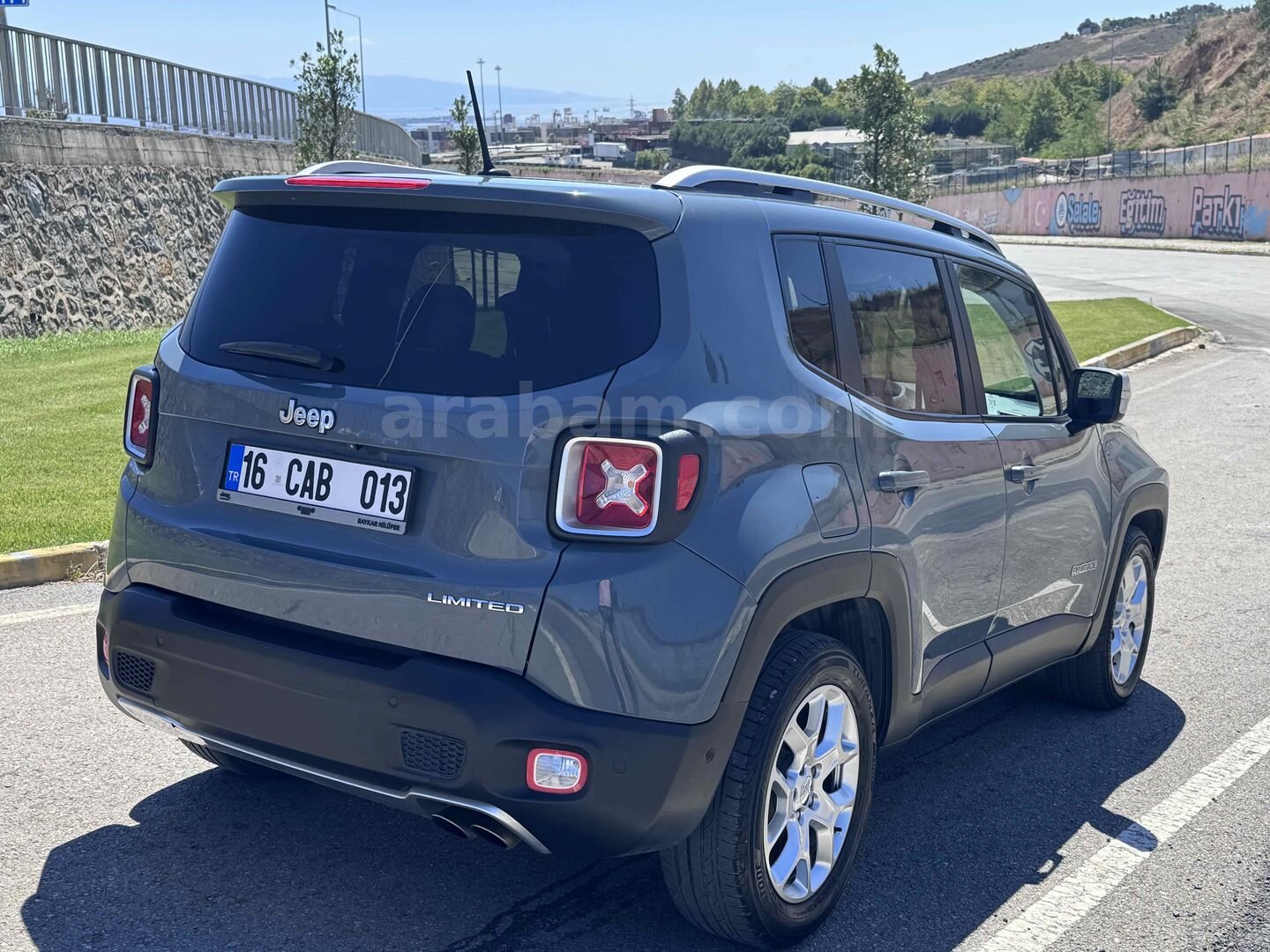 Galeriden Jeep Renegade 1.4 MultiAir Limited 2017 Model İstanbul 79.000 km Gri 5