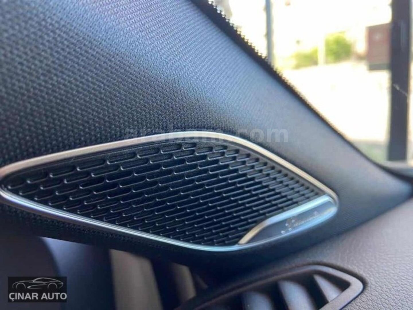 Galeriden Mercedes - Benz CLA 200 AMG 2023 Model İstanbul 66.000 km Beyaz 7