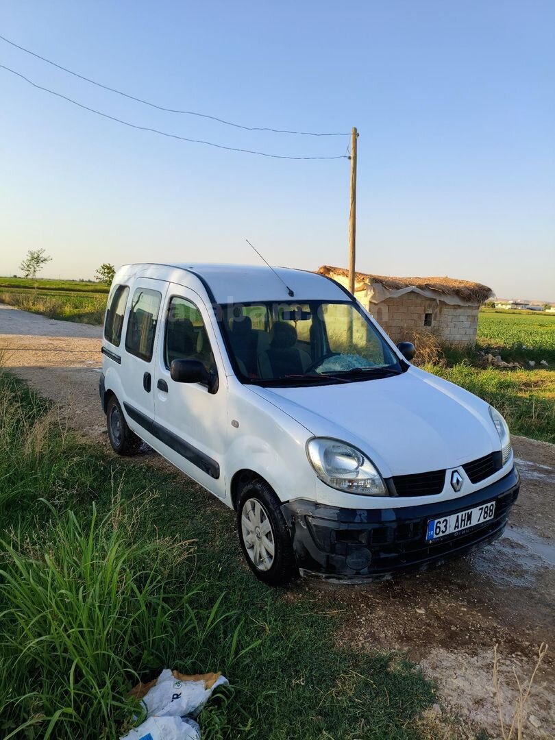 Sahibinden Renault Kangoo 1.5 dCi Expression 2008 Model Şanlıurfa 324.550 km Beyaz 3